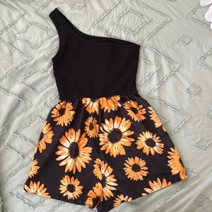 Girls sunflower romper